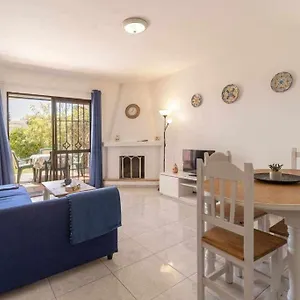 Apartamento Tropicana Townhouse, 2 Bedroom Next To The Pool, Nerja